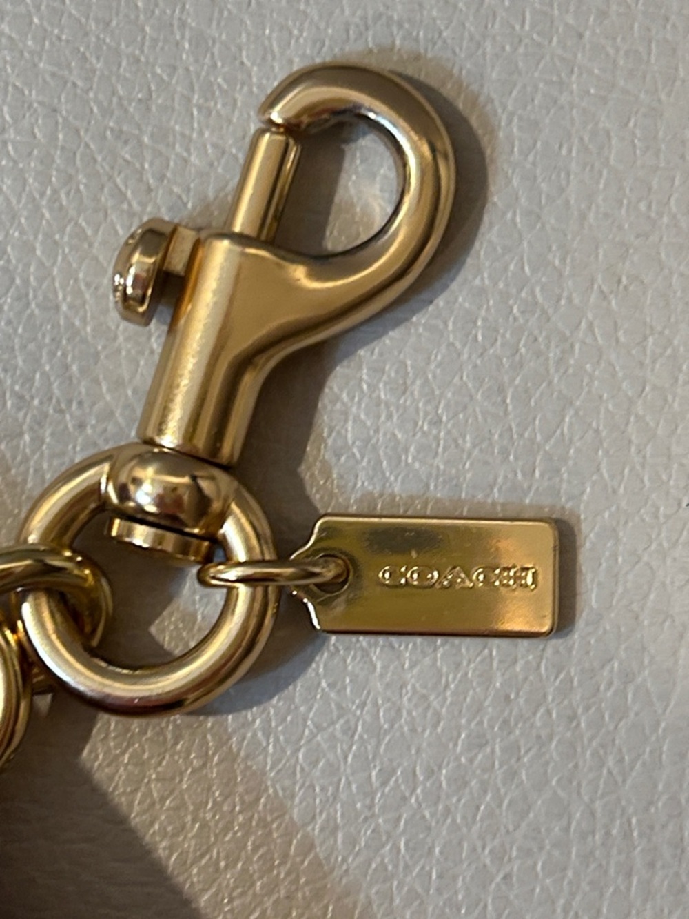 Coach Red Signature Leather Key Pouch with Gold Hardware - Picture 3 of 12